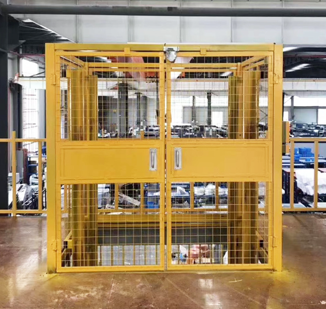 湖北智能导轨式升降机亮相