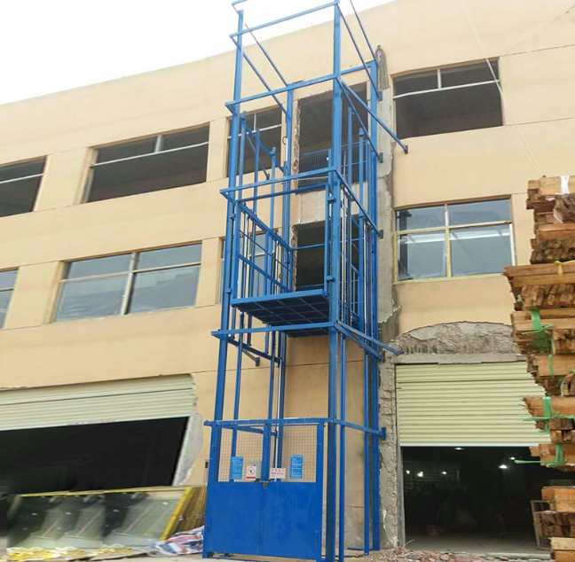 湖北建材厂室外物料提升