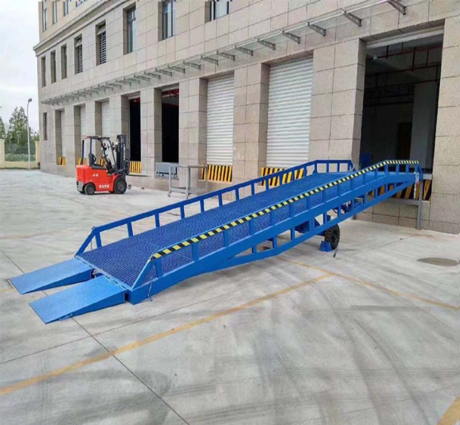 湖北移动式登车桥装卸
